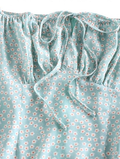 Ditsy Floral Ruched Puff Sleeve Tie Dress - Image 3